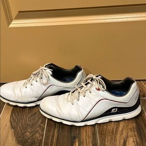 FootJoy Men's White and Black Golf Shoes 10 Wide
